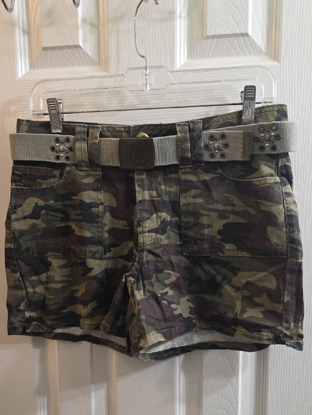 Fashion Bug Camo Print Jean Shorts with Studded Tan Belt Size 10